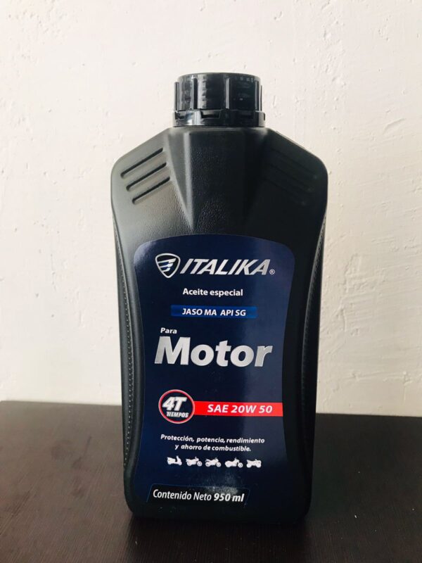 CAJA CON 20 PIZAS ACEITE ITALIKA 4T SAE 20W50 SG 950ML